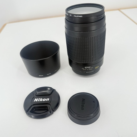 Nikon Other - Nikon AF G Zoom-Nikkor 70-300mm f/4-5.6 FX lens‎ HB-26 for N80 N75 D7500 D850 DF